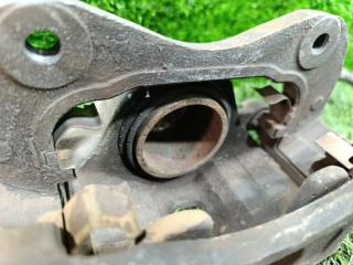 Суппорт правый передний HYUNDAI TUCSON JM D4EA 581902EA10 4 ракурс