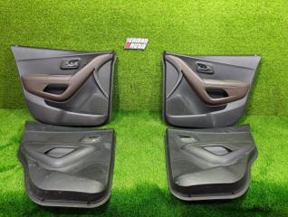 Обшивка двери комплект CHEVROLET TRAX 2013