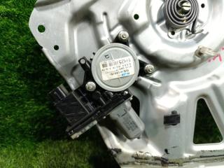 Стеклоподъемник левый передний KIA CARNIVAL VQ J3 824014D020 2 ракурс