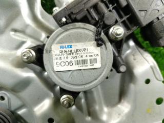 Стеклоподъемник левый передний KIA CARNIVAL VQ J3 824014D020 4 ракурс