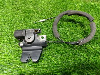 Замок багажника TOYOTA PROGRES JCG15 64600-51010 2 ракурс