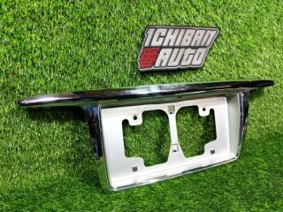 Вставка между стопов TOYOTA PROGRES JCG15 76811-51020 2 ракурс Вставка между стопов TOYOTA PROGRES JCG15 76811-51020 2 ракурс