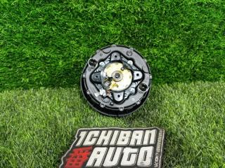 Airbag на руль JAGUAR XE X760 204DTD T2H6569PVJ 5 ракурс Airbag на руль JAGUAR XE X760 204DTD T2H6569PVJ 5 ракурс