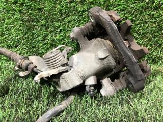 Суппорт левый задний HYUNDAI AVANTE XD G4EC 582102D330 2 ракурс
