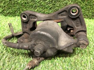 Суппорт правый передний HYUNDAI AVANTE XD G4EC 581302D000 4 ракурс