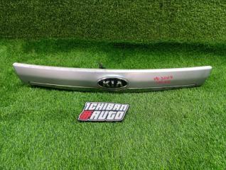 Накладка 5-й двери KIA CARNIVAL 2009 контрактная Накладка 5-й двери KIA CARNIVAL 2009