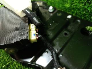 Доводчик двери левый задний TOYOTA VELLFIRE ANH25 85006-58020 3 ракурс