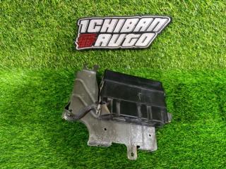 Блок предохранителей под капот NISSAN MARCH BNK12 CR14DE 24381-C9900 3 ракурс