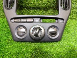 Блок управления климат-контролем TOYOTA FUNCARGO NCP25 84010-52010 2 ракурс
