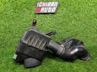 Корпус воздушного фильтра TOYOTA CROWN MAJESTA JZS177 2JZ-FSE 17700-46430 2 ракурс