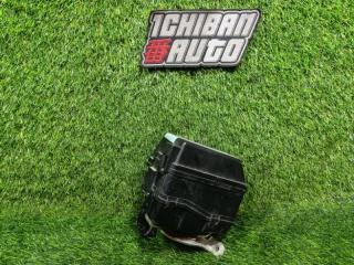 Запчасть блок предохранителей под капот DAIHATSU BOON