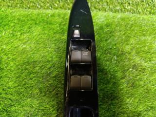 Блок упр. стеклоподьемниками передний правый EK WAGON B11W