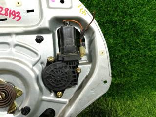 Стеклоподъемник левый передний HYUNDAI TUCSON JM D4EA 824052E000 2 ракурс