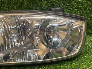 Фара правая передняя HYUNDAI AVANTE XD 921022D300 3 ракурс Фара правая передняя HYUNDAI AVANTE XD 921022D300 3 ракурс