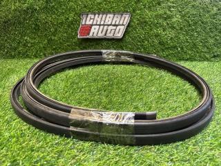 Молдинг на крышу TOYOTA NOAH AZR65 75555-28030 2 ракурс