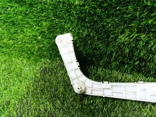 Крепление бампера заднее DELICA D:5 CV5W