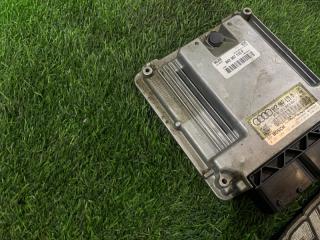 Блок управления двс AUDI A4 8K5 CDNC 8K2907115 3 ракурс