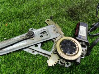 Стеклоподъемник левый передний HYUNDAI PORTER 2 HR D4CB 824014F010 3 ракурс