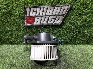 Мотор печки NISSAN LATIO N17 2 ракурс Мотор печки NISSAN LATIO N17 2 ракурс