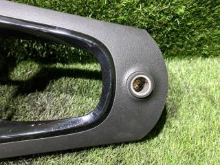 Консоль кпп CHEVROLET ORLANDO J309 Z20D 95914908 2 ракурс Консоль кпп CHEVROLET ORLANDO J309 Z20D 95914908 2 ракурс