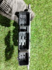 Электронный блок RENAULT SAMSUNG SM5 L43 237100011R 3 ракурс