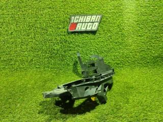 Крепление бампера AUDI A4 8K2 CAEB 8K0805608 3 ракурс Крепление бампера AUDI A4 8K2 CAEB 8K0805608 3 ракурс