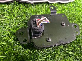 Радар-детектор передний TOYOTA COROLLA ZWE215 2ZR-FXE 88210-12060 5 ракурс Радар-детектор передний TOYOTA COROLLA ZWE215 2ZR-FXE 88210-12060 5 ракурс