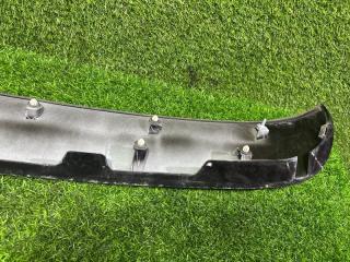 Накладка 5-й двери NISSAN CUBE BNZ11 908103U001 2 ракурс