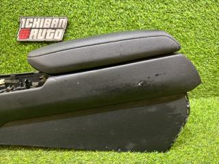 Бардачок между сиденьями BMW X3 F25 N47D20C 51169204253 2 ракурс