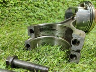 Поршень FORD EXPLORER U502 T35PDED AT4Z6108C 2 ракурс