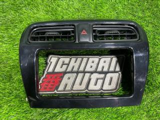 Консоль магнитофона MITSUBISHI MIRAGE