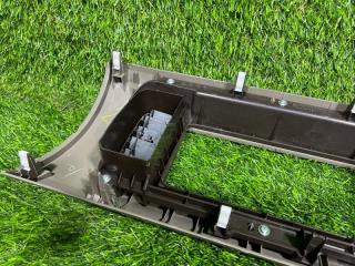 Консоль магнитофона TOYOTA PASSO KGC35 5541681010 3 ракурс