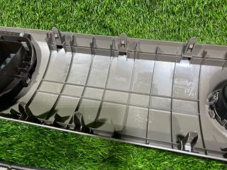 Консоль магнитофона TOYOTA PASSO KGC35 5541681010 5 ракурс