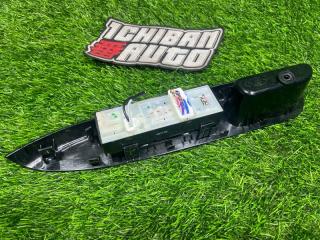 Блок упр. стеклоподьемниками передний правый EK B11W