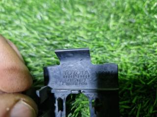Датчик парковки передний TOYOTA NOAH AZR65 1AZ-FE 89341-28370 5 ракурс