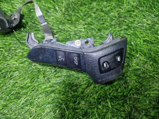 Кнопки на руль TOYOTA CROWN GRS180 84247-30010-C2 3 ракурс