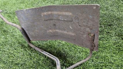 Крепеж запаски HYUNDAI TRAJET FO 628003A000 5 ракурс