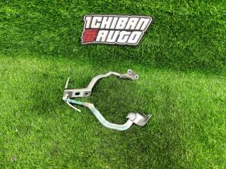Петля капота SUZUKI SPACIA MK32S 5742081M00 1 ракурс Петля капота SUZUKI SPACIA MK32S 5742081M00 1 ракурс