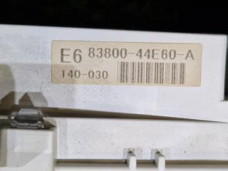 Спидометр TOYOTA ISIS ZGM11 8380044E60 5 ракурс Спидометр TOYOTA ISIS ZGM11 8380044E60 5 ракурс