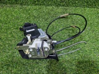 Замок двери правый передний MAZDA VERISA DC5W D46158310 3 ракурс