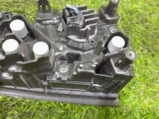 Стоп-вставка правая задняя TOYOTA PRIUS ZVW50 81580-47020 4 ракурс
