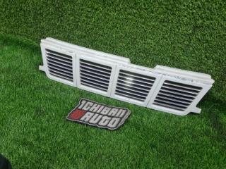 Решетка радиатора передняя NISSAN CUBE Z10 623100A580 3 ракурс