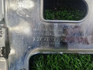 Накладка на бампер передняя HONDA STEPWGN RK5 71105-SZW-J01-M1 5 ракурс