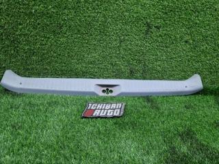 Накладка замка багажника задняя MAZDA BONGO FRIENDEE