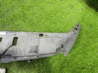 Защита замка капота передняя KIA CARNIVAL VQ D4HB 863624D000 2 ракурс