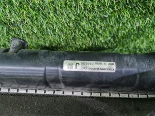 Радиатор основной передний NISSAN SERENA GFC27 214105TA0A 4 ракурс