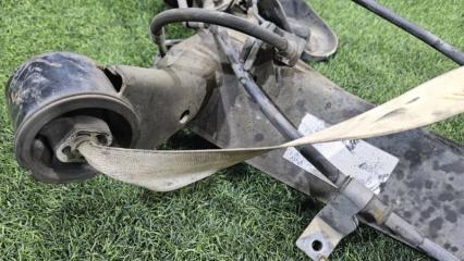 Балка подвески задняя KIA SOUL AM G4FC 551002K100 3 ракурс
