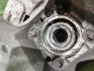 Ступица правая задняя BMW X5 E70 M57D30 33326879102 4 ракурс