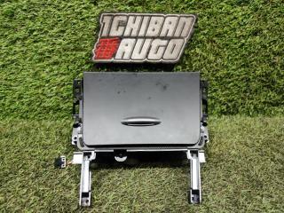 Бардачок HYUNDAI AVANTE MD G4FD 846803XAL04X 1 ракурс