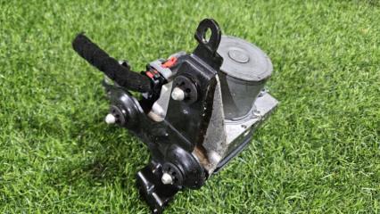 Блок abs AUDI A6 4G2 CNHA 4G0907379S 2 ракурс